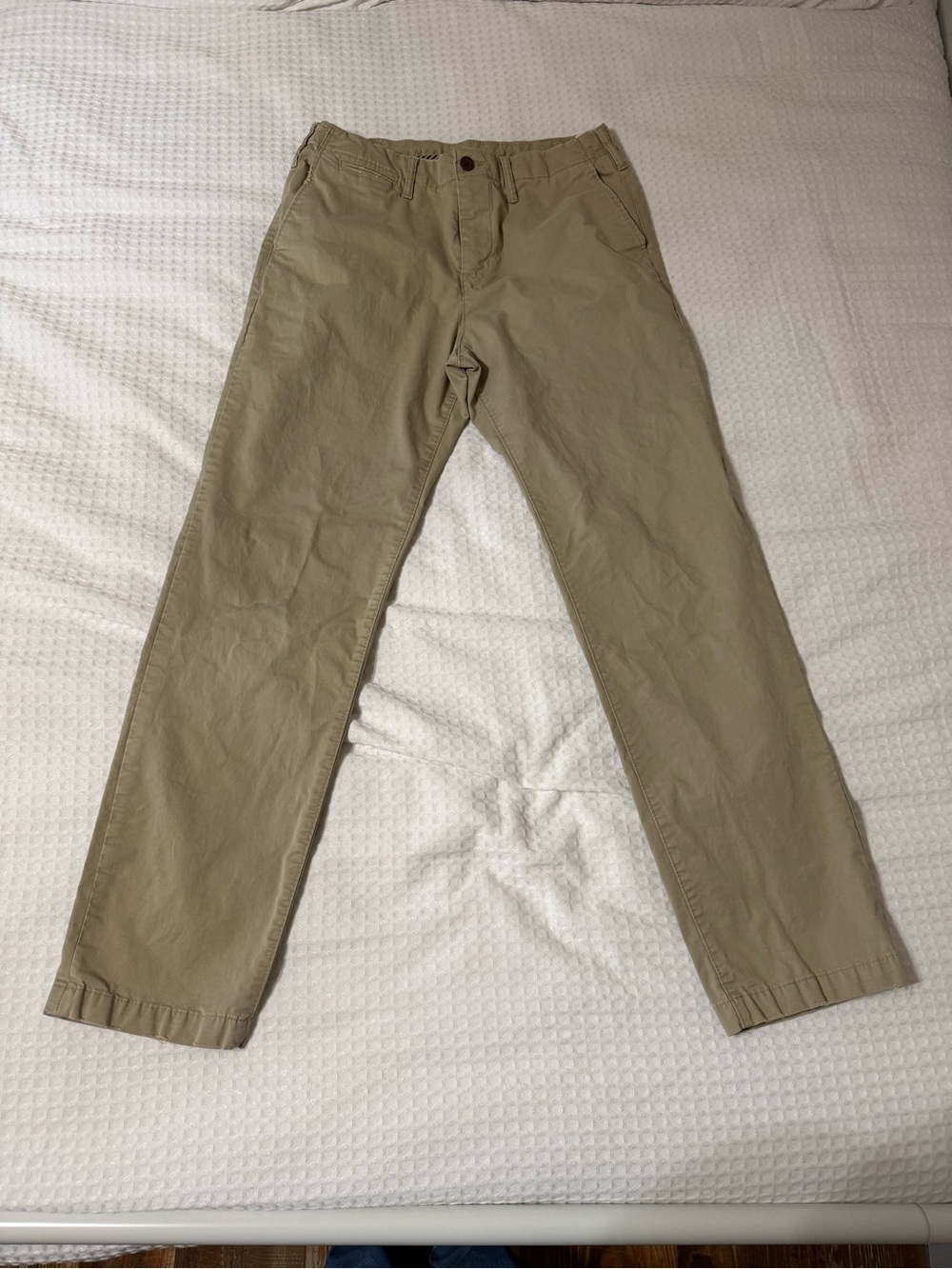 American Eagle Outfitters Men's Tan Chino Pants